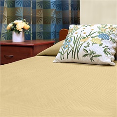 Crosby Senior Living Bedspread
